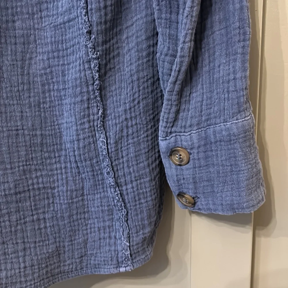 FREE People All About The Feels Button Up Shirt 100% Cotton Gauze Blue Size XS